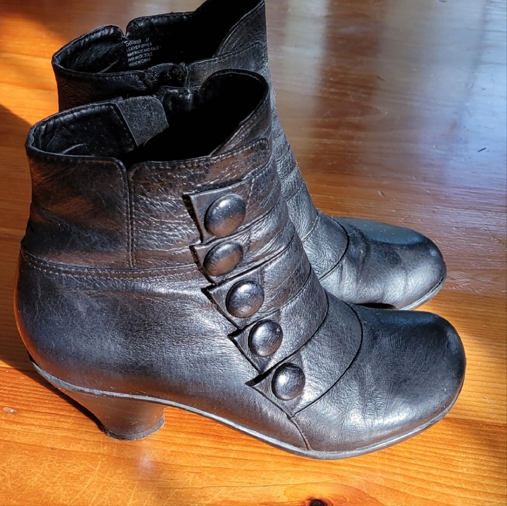Black Leather Ankle Boots 6.5/37